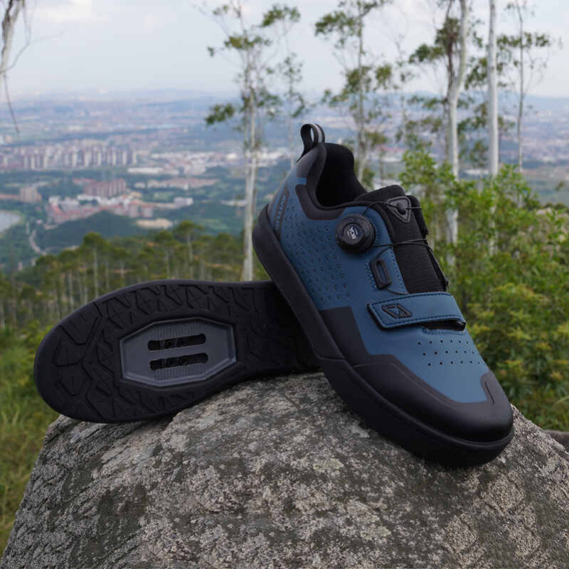 男性用マウンテンバイクシューズ,2ボルト,ラバーサンダル,ダ - Road Bike Cleats のレビューと価格