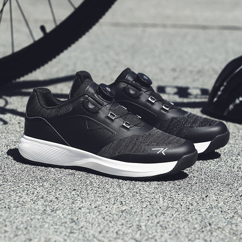 サイクリングシューズ メンズ クリートシューズ フラットペダ - Road Bike Cleats のレビューと価格